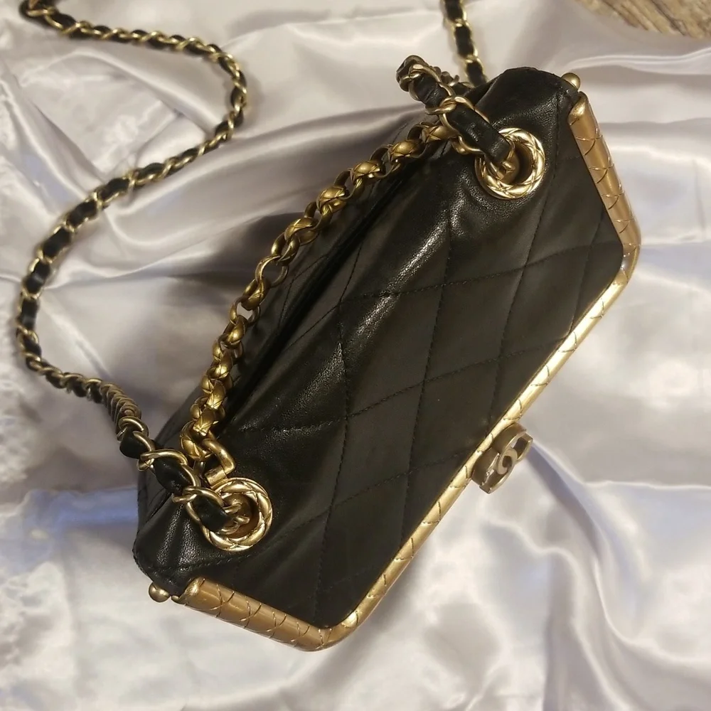 CHANEL Crossbody My Crush Vanity Lambskin Quilted Black Gold Bijoux Chain Handle - Picture 14 of 17